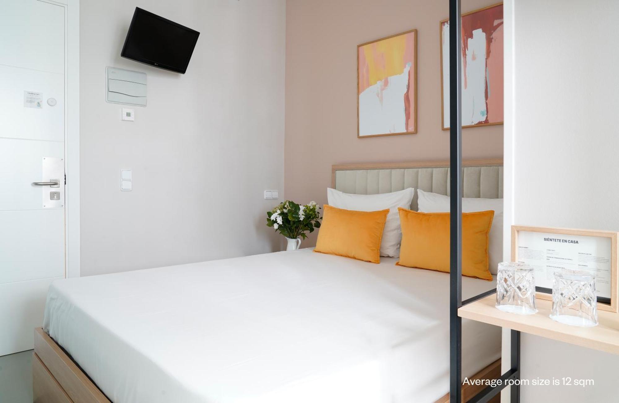 Numa Madrid Script Aparthotel Phòng bức ảnh