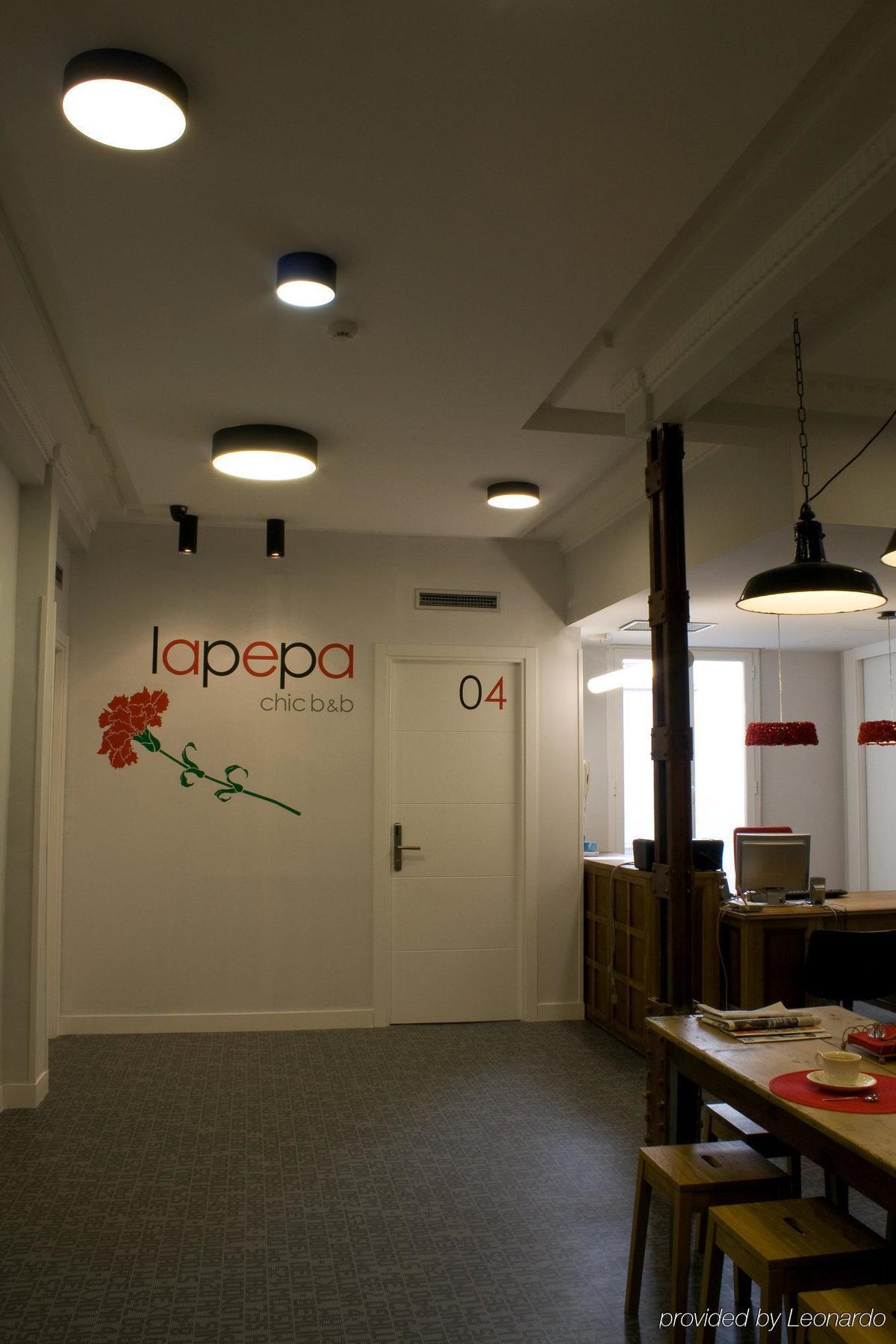 Numa Madrid Script Aparthotel Phòng bức ảnh